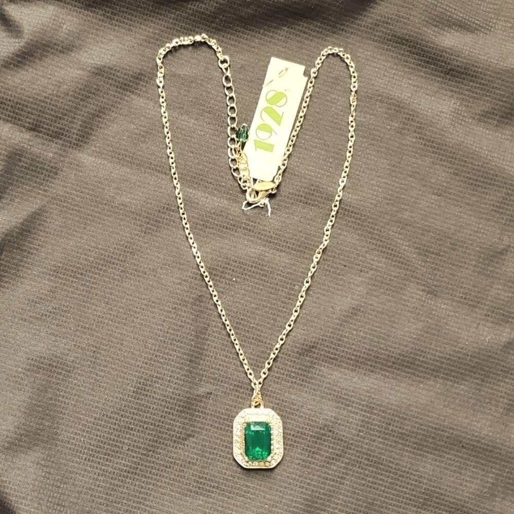 necklace chain